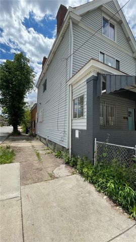 6960 Monticello St, Homewood Brushton, PA 15208