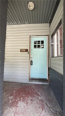 6960 Monticello St, Homewood Brushton, PA 15208