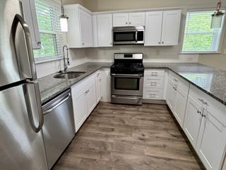 10 Elliott Pl 3R, Peabody, MA 01960
