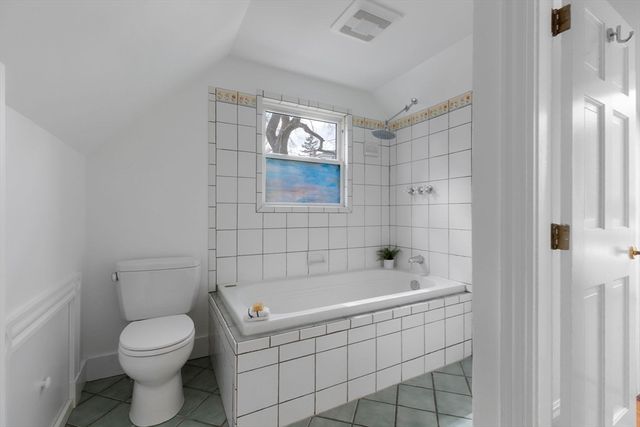 22 Edge Hill St, Boston, MA 02130