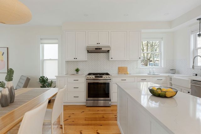 22 Edge Hill St, Boston, MA 02130