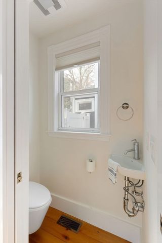 22 Edge Hill St, Boston, MA 02130