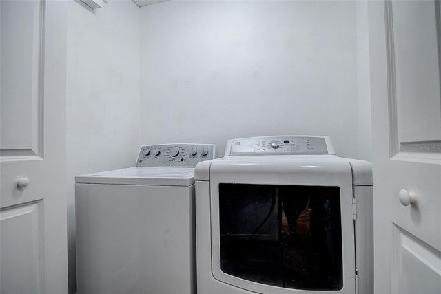 9404 W HAMILTON AVENUE, Tampa, FL 33615