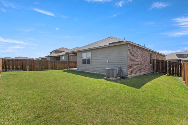 1535 Park Trails Boulevard, Princeton, TX 75407