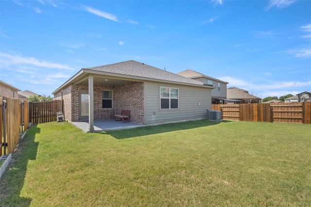 1535 Park Trails Boulevard, Princeton, TX 75407