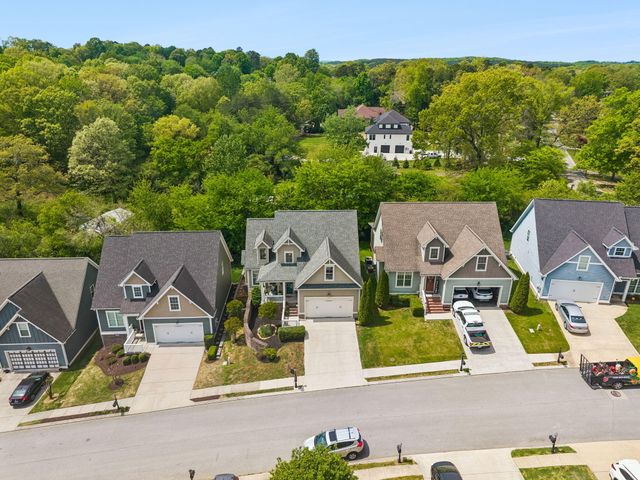 5555 Little Gem Lane, Ooltewah, TN 37363