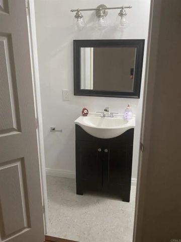 841 40th St., San Diego, CA 92102