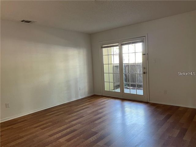 246 AFTON SQUARE 105, Altamonte Springs, FL 32714