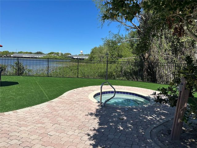 246 AFTON SQUARE 105, Altamonte Springs, FL 32714