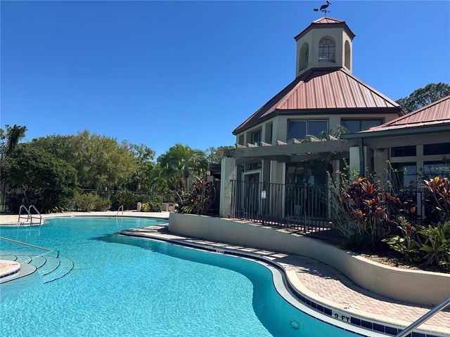 246 AFTON SQUARE 105, Altamonte Springs, FL 32714