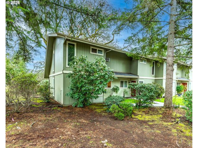 1500 NORKENZIE Rd 12, Eugene, OR 97401