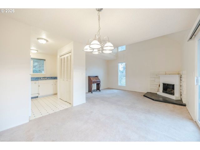 1500 NORKENZIE Rd 12, Eugene, OR 97401