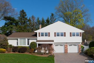 109 Dogwood Court, Westwood, NJ 07675