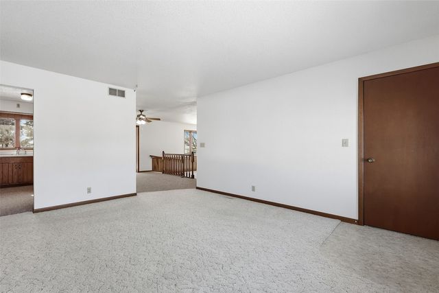 3815 1st Avenue SW, Cedar Rapids, IA 52405