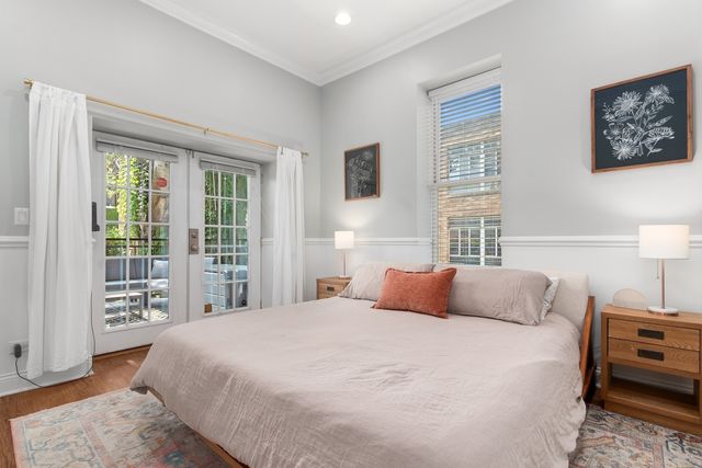 1849 W Superior Street 1, Chicago, IL 60622
