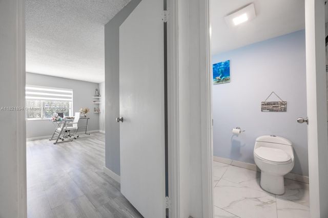 400 Diplomat Pkwy 302, Hallandale Beach, FL 33009