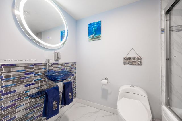 400 Diplomat Pkwy 302, Hallandale Beach, FL 33009