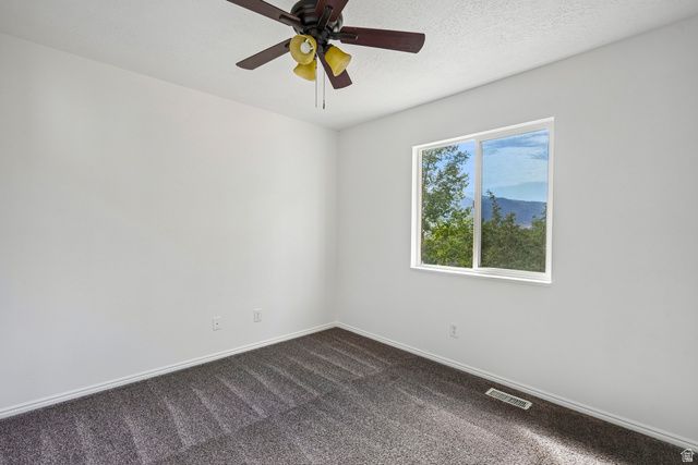 1204 E 3225 N, Layton, UT 84040