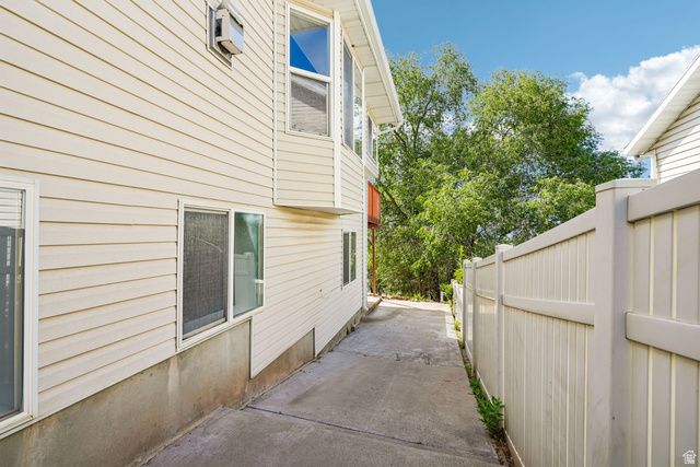 1204 E 3225 N, Layton, UT 84040