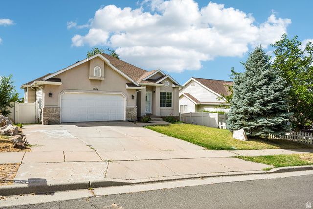 1204 E 3225 N, Layton, UT 84040