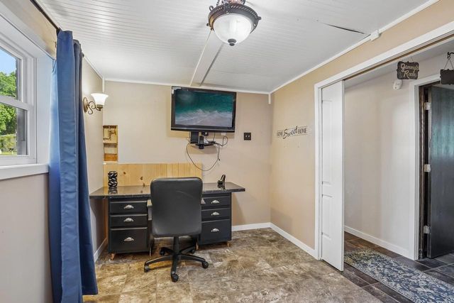 401 Woodview Drive, Sun Prairie, WI 53590