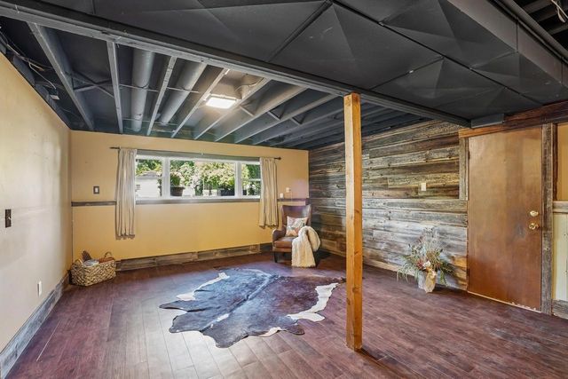 401 Woodview Drive, Sun Prairie, WI 53590