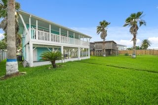 5026 Scenic Drive, Dickinson, TX 77539
