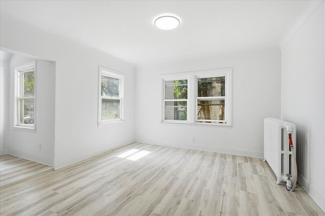 949 Conway Street, Saint Paul, MN 55106