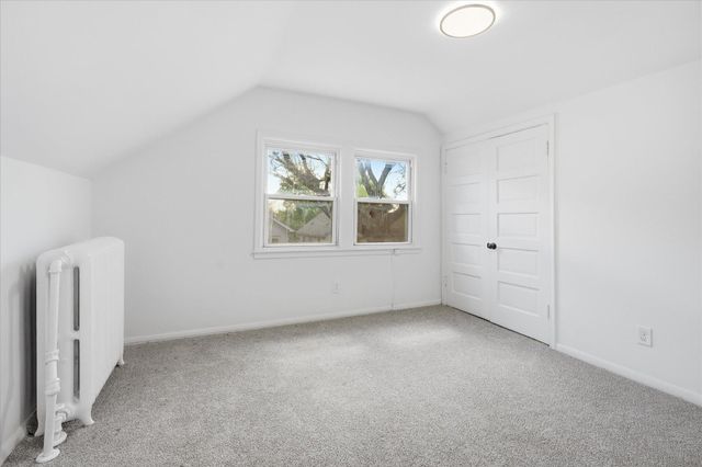 949 Conway Street, Saint Paul, MN 55106
