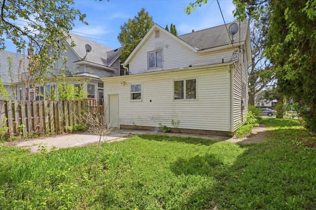 949 Conway Street, Saint Paul, MN 55106