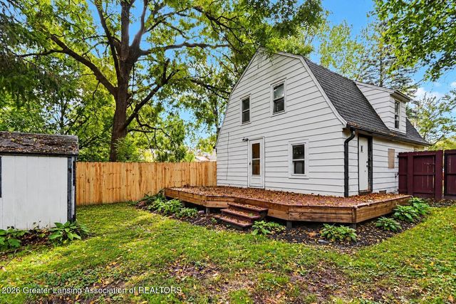 325 Cox Boulevard, Lansing, MI 48910