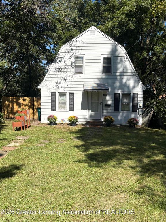 325 Cox Boulevard, Lansing, MI 48910