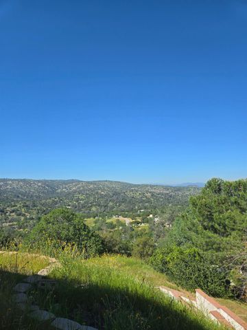 39925 Lilley Mountain Drive, Coarsegold, CA 93614