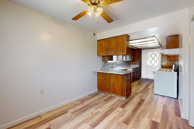 1909 10th Ave, Olivehurst, CA 95961