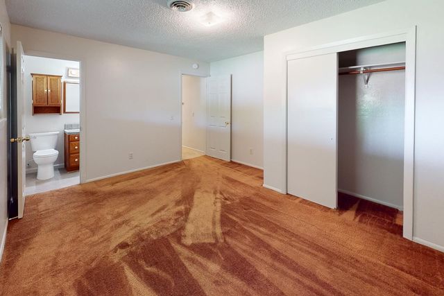 1909 10th Ave, Olivehurst, CA 95961