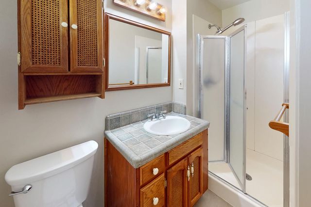 1909 10th Ave, Olivehurst, CA 95961