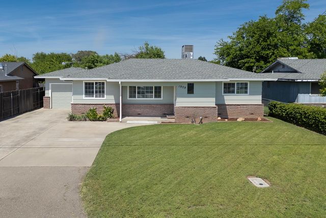 1909 10th Ave, Olivehurst, CA 95961