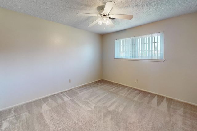 1909 10th Ave, Olivehurst, CA 95961