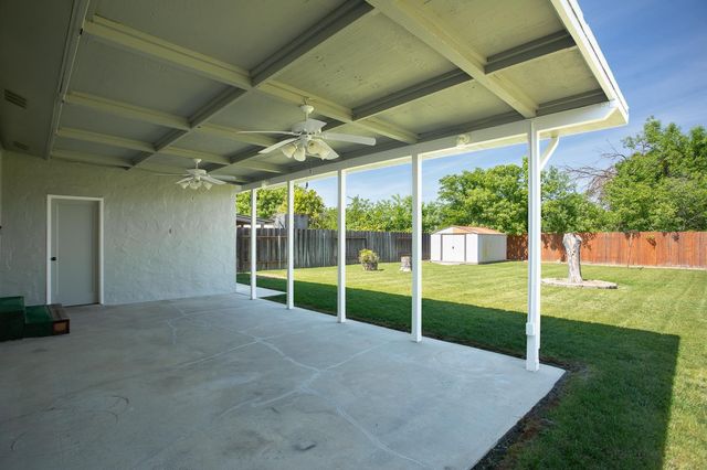 1909 10th Ave, Olivehurst, CA 95961