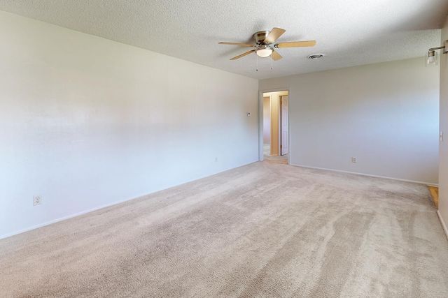 1909 10th Ave, Olivehurst, CA 95961