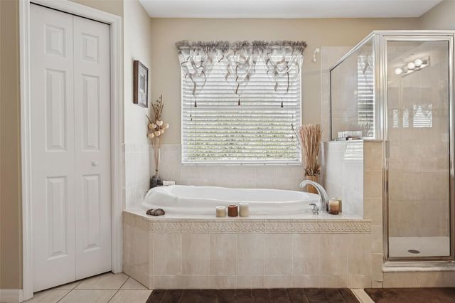 18110 TURTLE BEACH WAY, Tampa, FL 33647