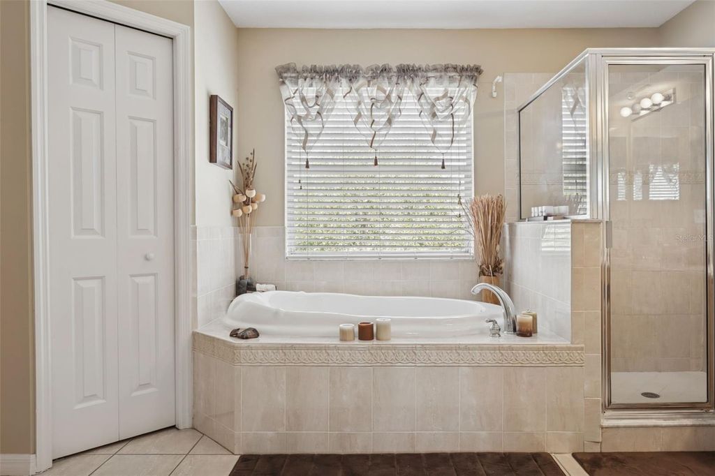 Image 39 of property listing at 18110 TURTLE BEACH WAY, Tampa, FL 33647