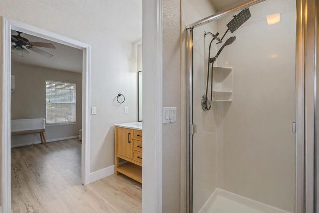 6390 Red Robin Rd, Placerville, CA 95667