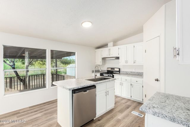 1878 W Mission Place, Tucson, AZ 85746