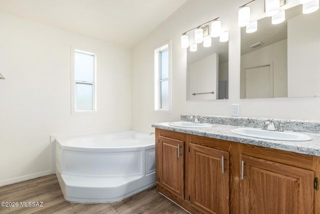 1878 W Mission Place, Tucson, AZ 85746