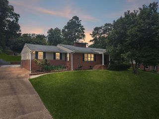 817 Belvoir Hills Drive, Chattanooga, TN 37412