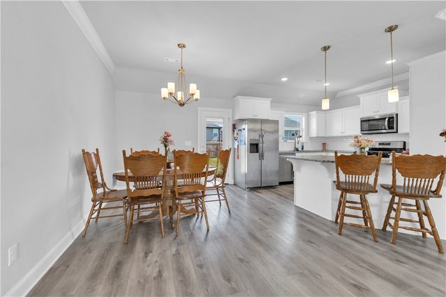118 Brooke Street, Huntsville, AR 72740