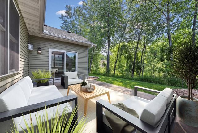 682 Bibeau Court, Vadnais Heights, MN 55127