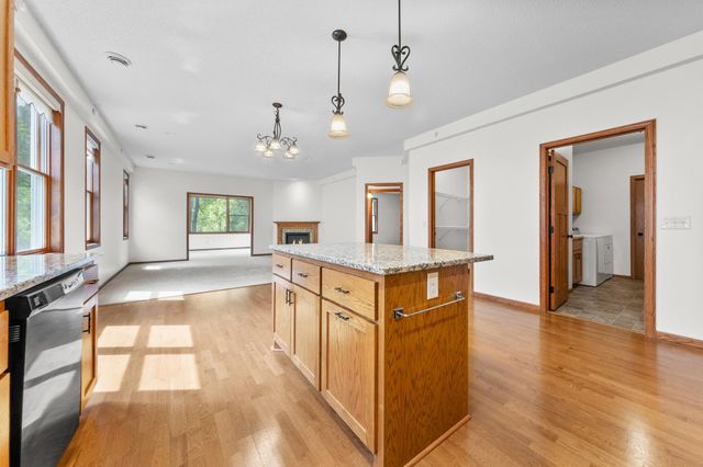 682 Bibeau Court, Vadnais Heights, MN 55127