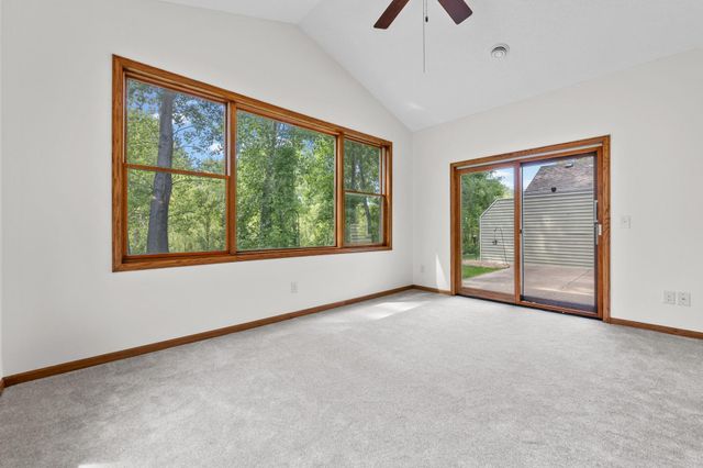 682 Bibeau Court, Vadnais Heights, MN 55127